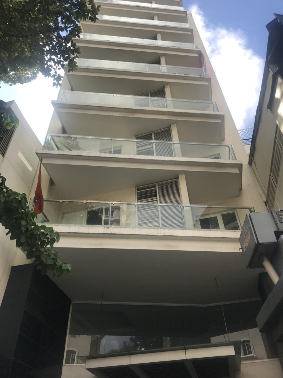 Bán tòa nhà MT Nguyễn Thái Học, P. Phạm Ngũ Lão, Quận 1. 10 lầu DT 15.5m x 20m, giá 200 tỷ