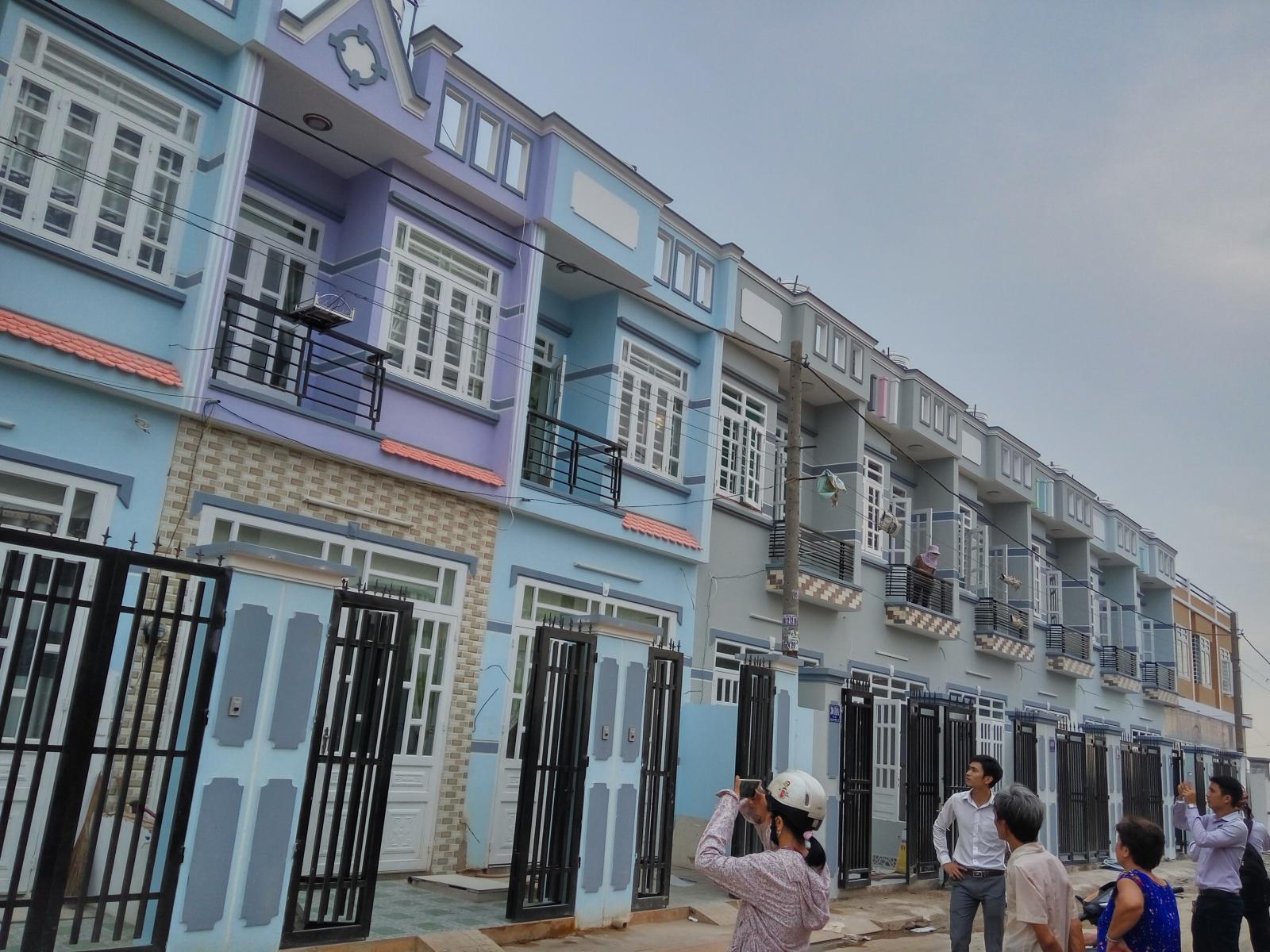 Bán nhà riêng tại Đường Vĩnh Lộc, Xã Vĩnh Lộc B, Bình Chánh, Tp.HCM diện tích 80m2 giá 1.3 Tỷ 
