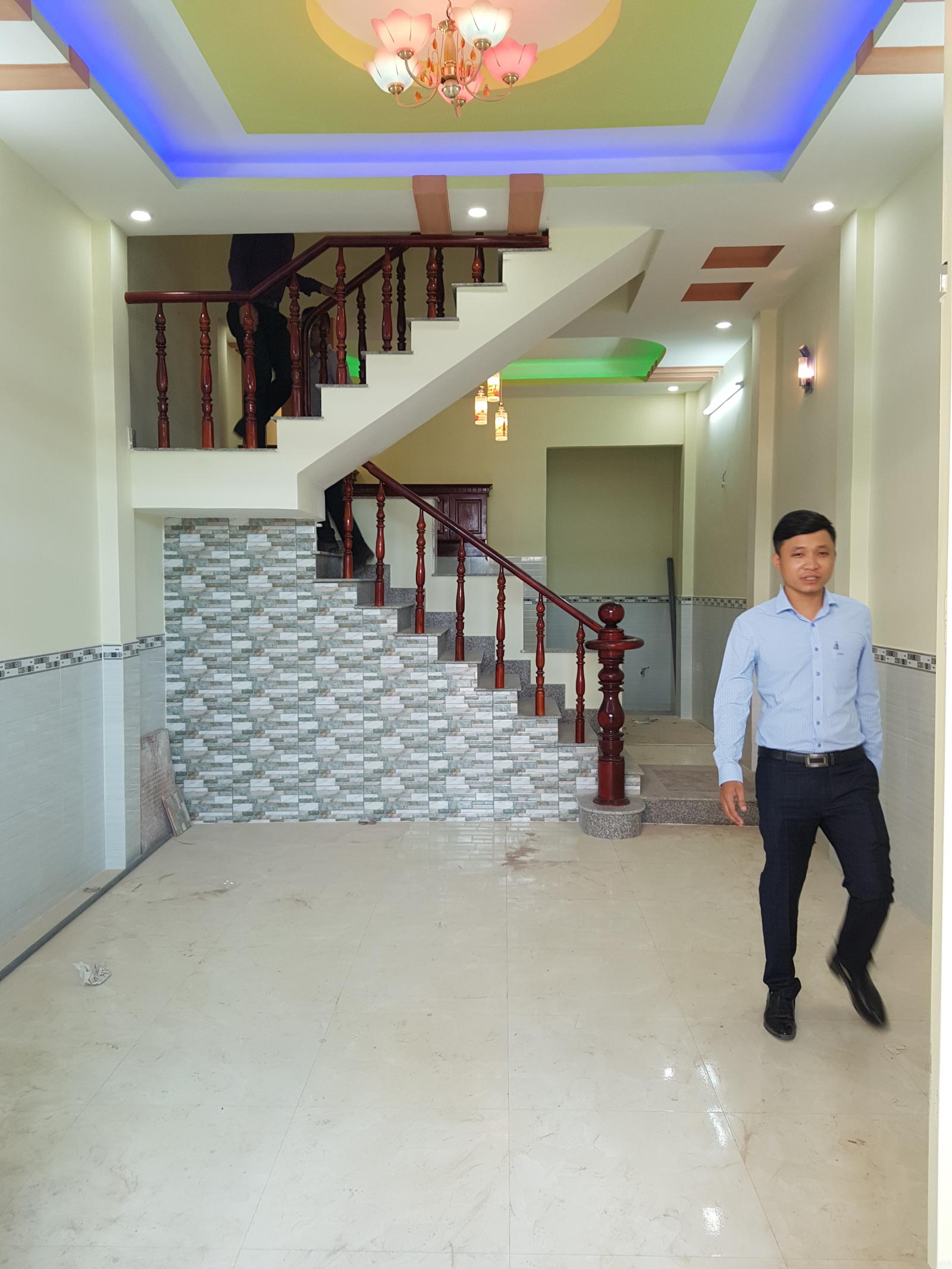 Bán nhà riêng tại Đường M1, Phường Bình Hưng Hòa B, Bình Tân, Tp.HCM diện tích 80m2 giá 1.3 Tỷ