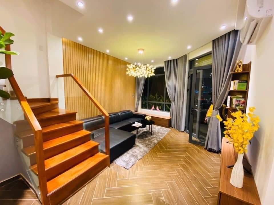 Cần vốn kinh doanh bán khách sạn 2 sao mặt tiền đường Lê Lợi, Gò Vấp