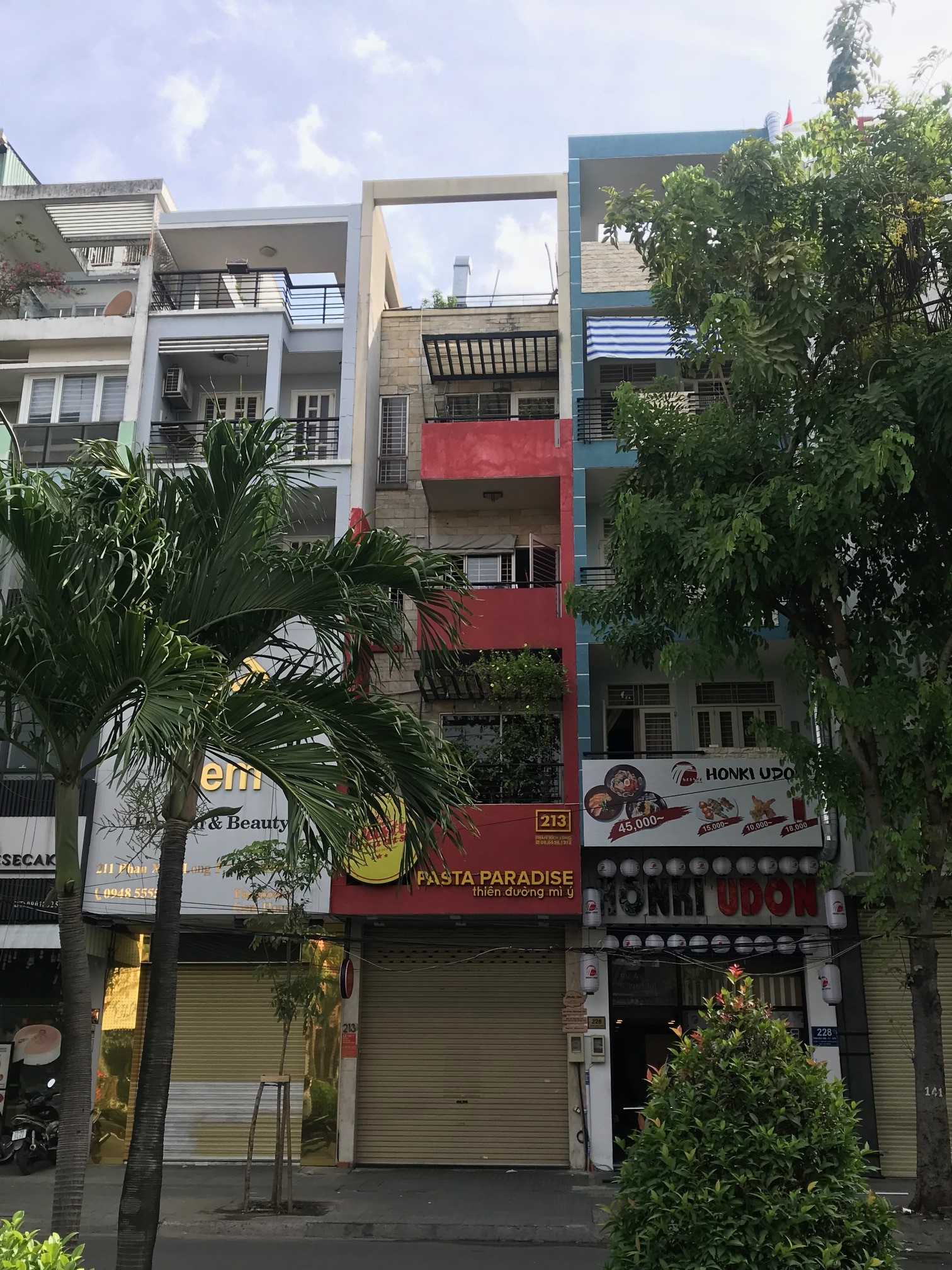Xuất cảnh cần bán nhà khu bàn cờ K300, Nguyễn Minh Hoàng; 5x16m vuông vức; giá chỉ 15.3 tỷ