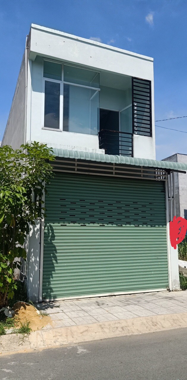 Bán nhà nguyên căn 1 trệt 1 lầu mặt tiền 12m sổ hồng riêng tại Cát Tường Phú Sinh