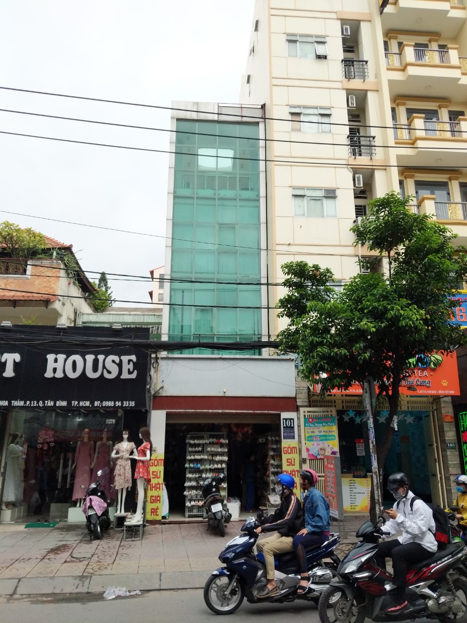 Cần bán gấp nhà mặt tiền đường Hồng Bàng, gần Châu Văn Liên, DT: 4x25m nhà cấp 4