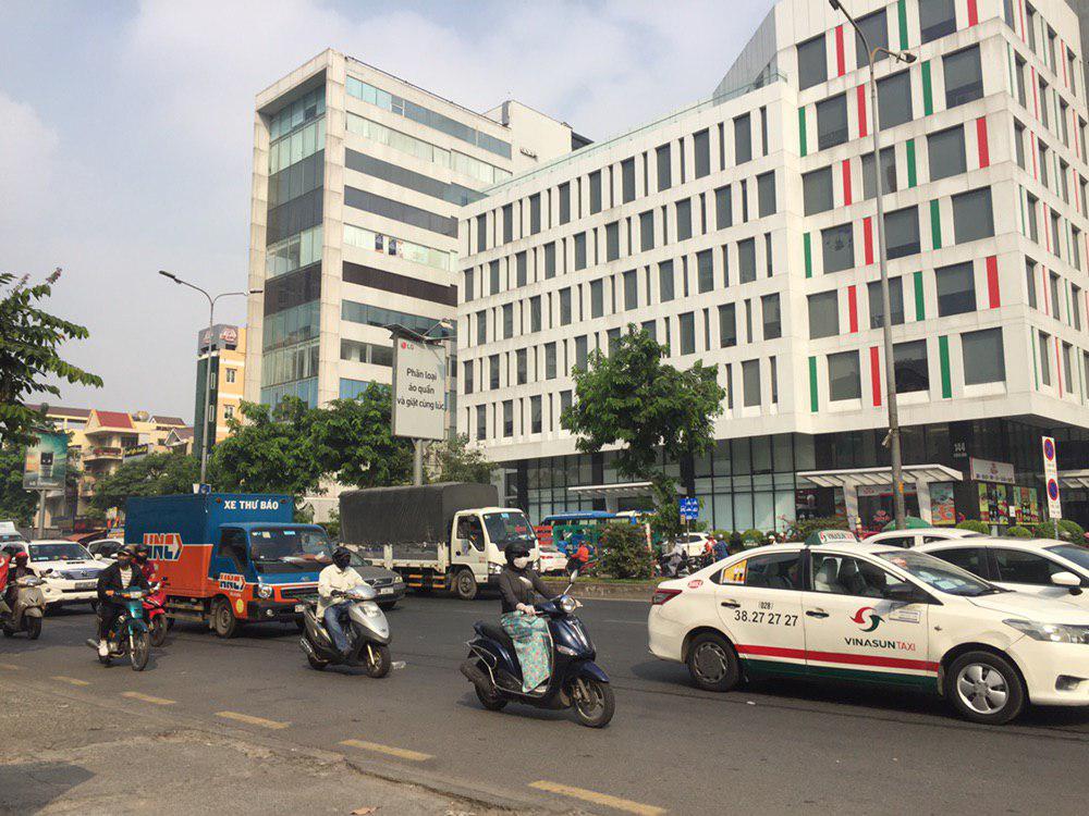 Bán nhà mặt tiền Hoàng Văn Thụ, Quận Tân Bình, DT: 6 x 18.5m nhà 7 lầu 23 phòng giá 23,5 tỷ TL