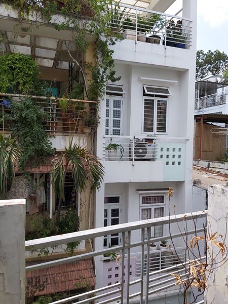 Bán gấp nhà HXH Lê Văn Sỹ - Trần Quang Diệu, P14, Q. 3. (4,3x17m), 3 lầu, 12,5 tỷ