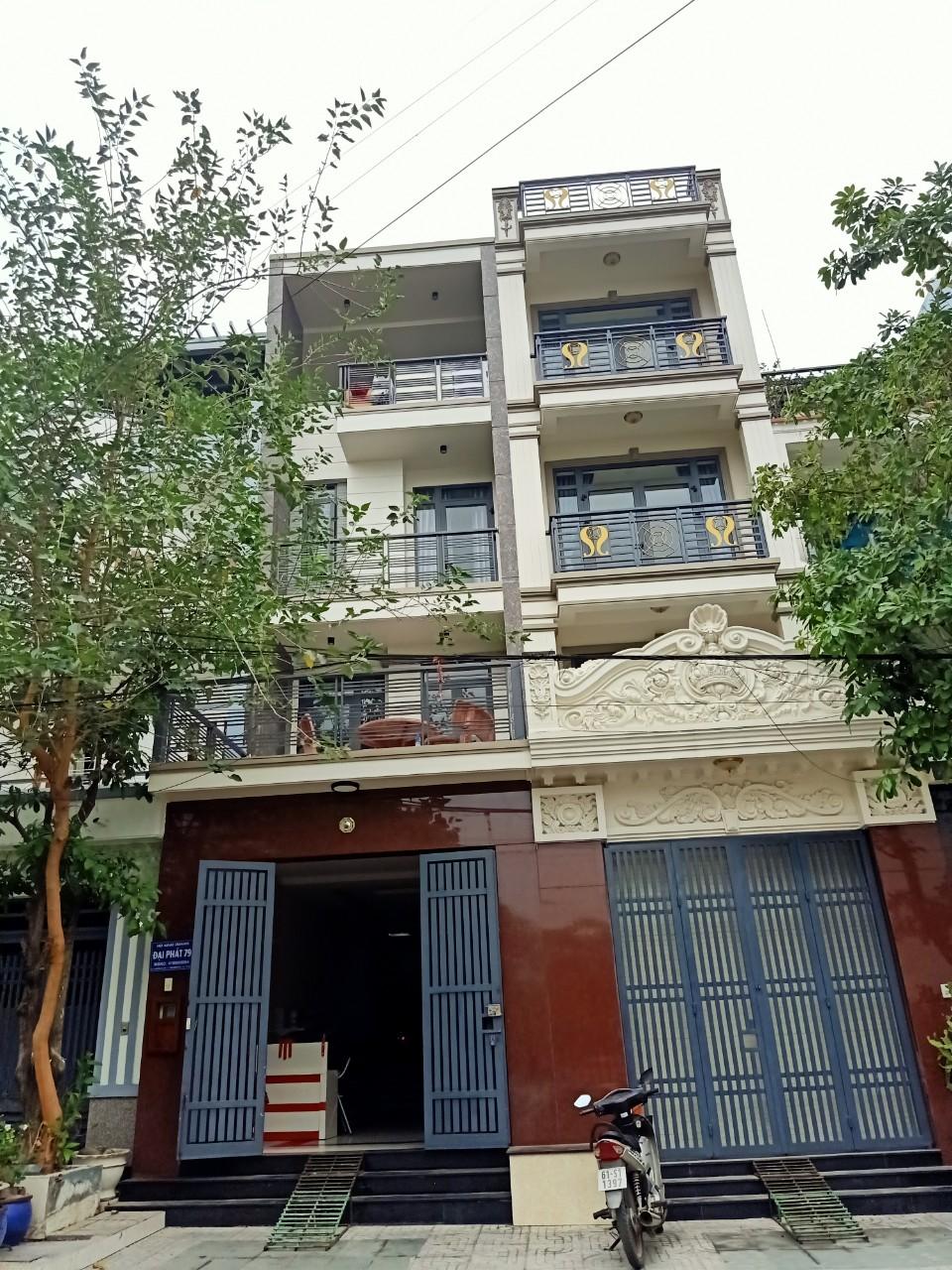 Cần bán căn nhà mặt tiền đường Huỳnh Thúc Kháng, 4x19m, 2 lầu; giá 10 tỷ