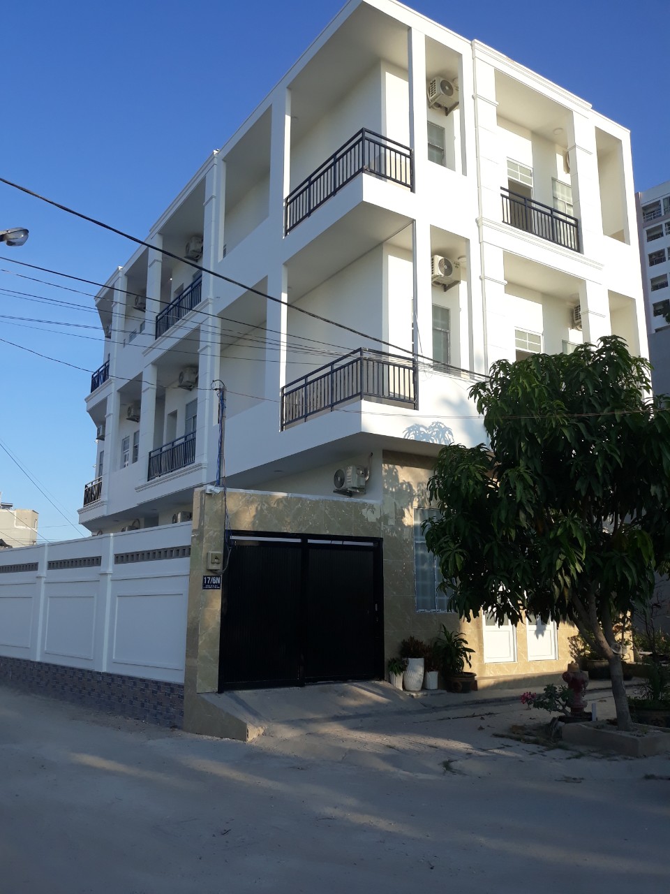 Cho thuê căn hộ dịch vụ mini gần Gigamall Phạm Văn Đồng, nhà mới xây, có máy lạnh