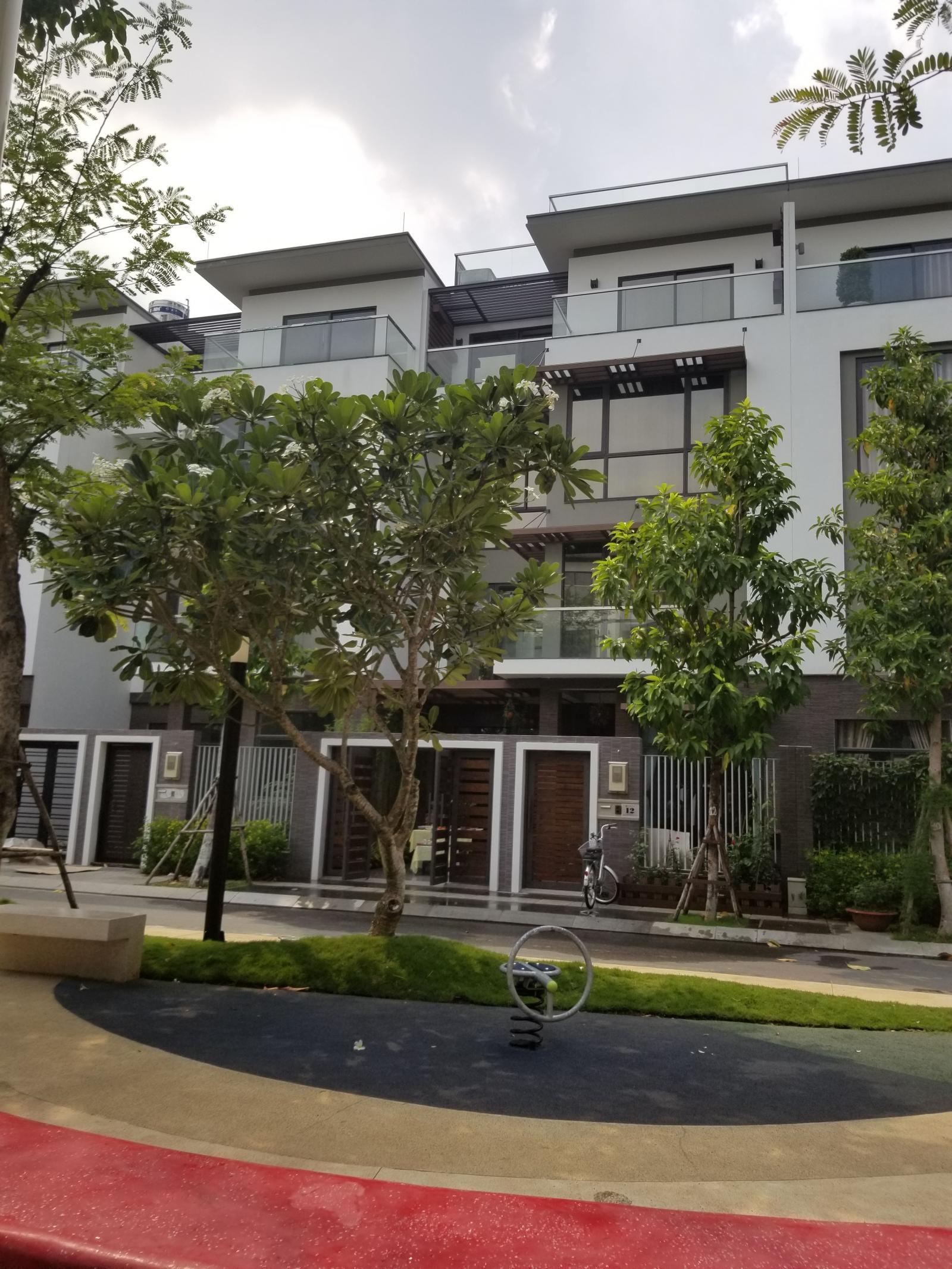 Bán Villa Hà Đô Centrosa đường 3/2, phường 12, quận 10, DT: 8x16m, giá chỉ 35 tỷ