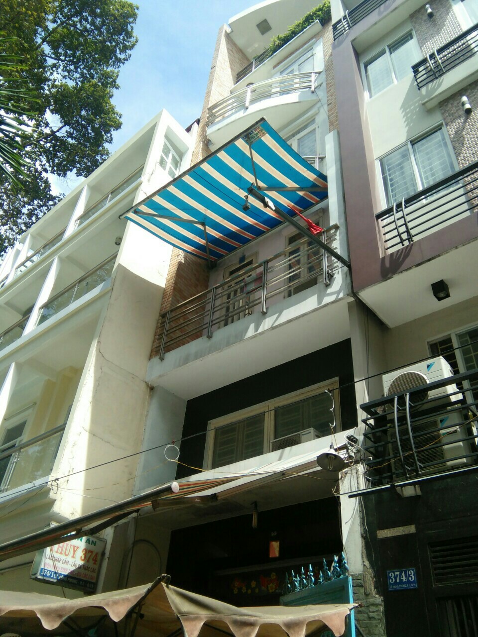 Bán Nhà DT 10 X11m Đường Thành Thái hxh 6m giá chỉ có 20.5 tỷ q10.