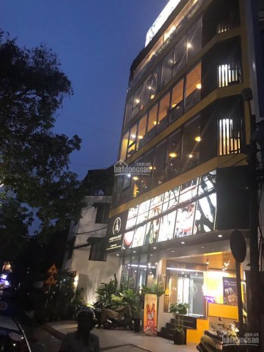 Bán nhà đường Nguyễn Trãi, P3, Q5, đang kinh doanh khách sạn 35 phòng DT 4x20m hầm 7 lầu, thang máy