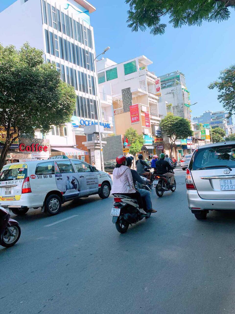 Bán nhà mặt tiền đường Lê Hồng Phong, P.10, Q.10, DT: 4.4x13m, NH: 5.9m, 4 tầng, Giá: 20 tỷ