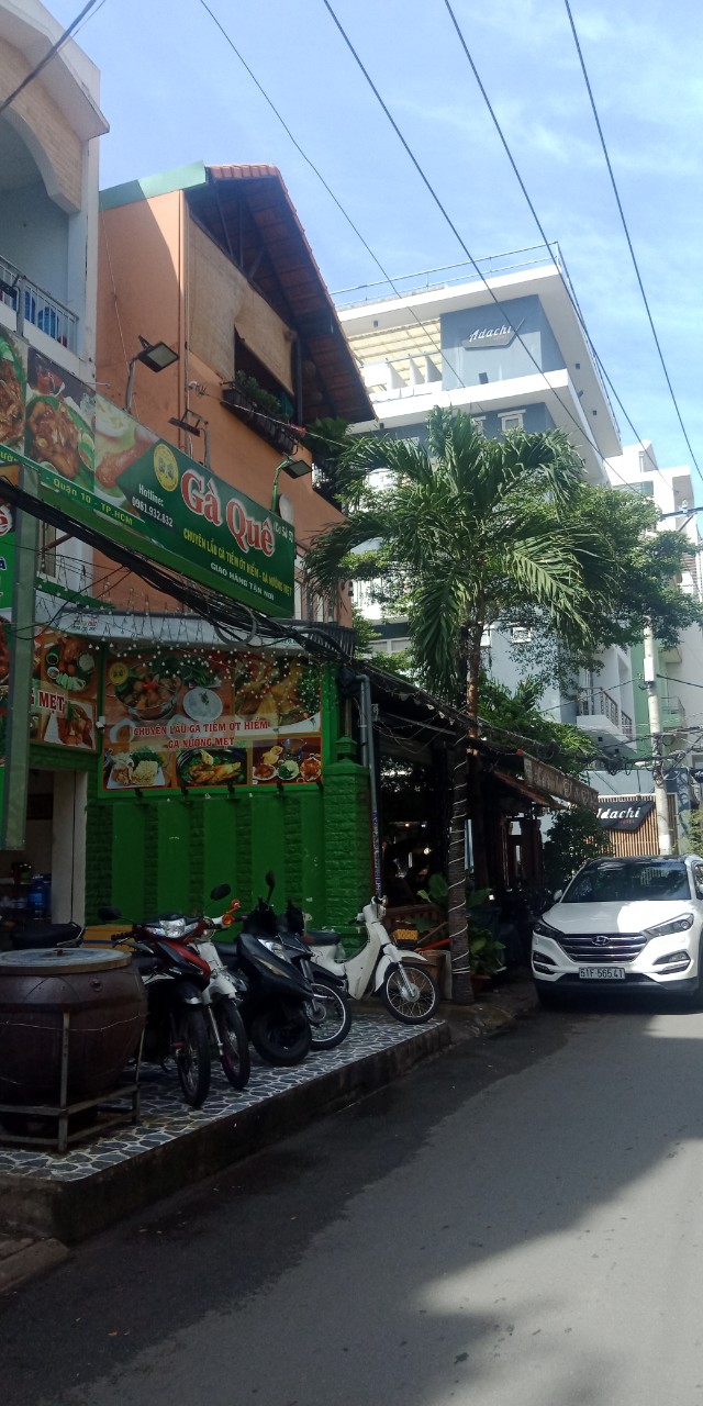 Chính chủ bán nhà hẻm Trần Bình Trọng,Quận 5-DT: 3.9x16m nhà mới đẹp