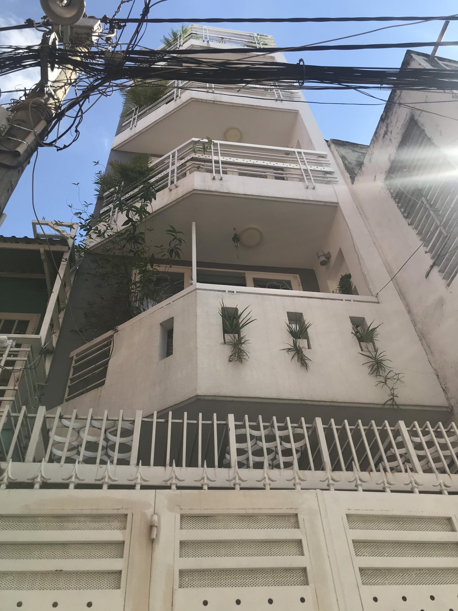Cần bán gấp nhà đường Hoàng Dư Khương, phường 12, Quận 10