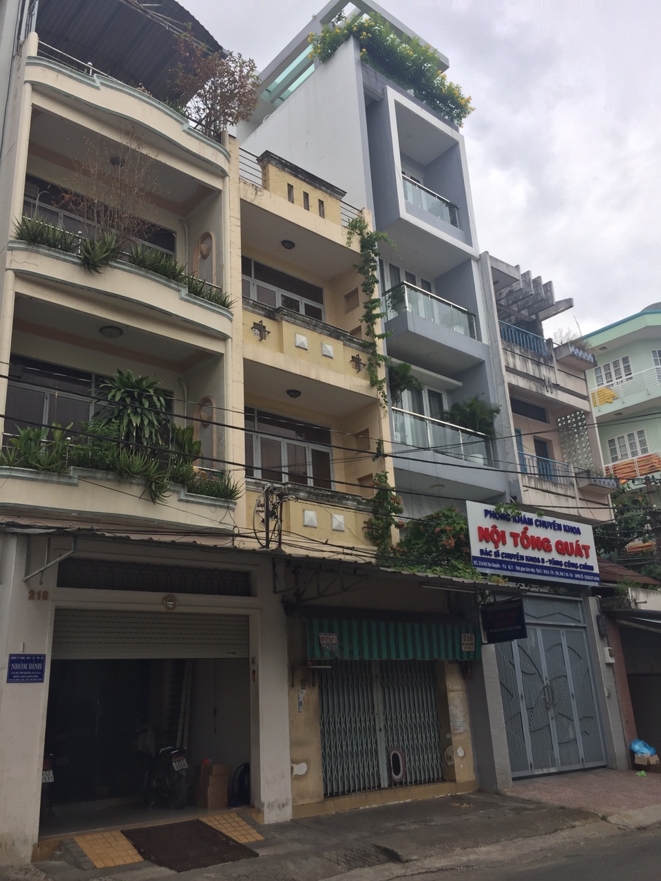 Gia đình cần bán gấp nhà trong tháng MT Võ Văn Kiệt, Quận 5, 4x18m, giá: 19.5 tỷ.