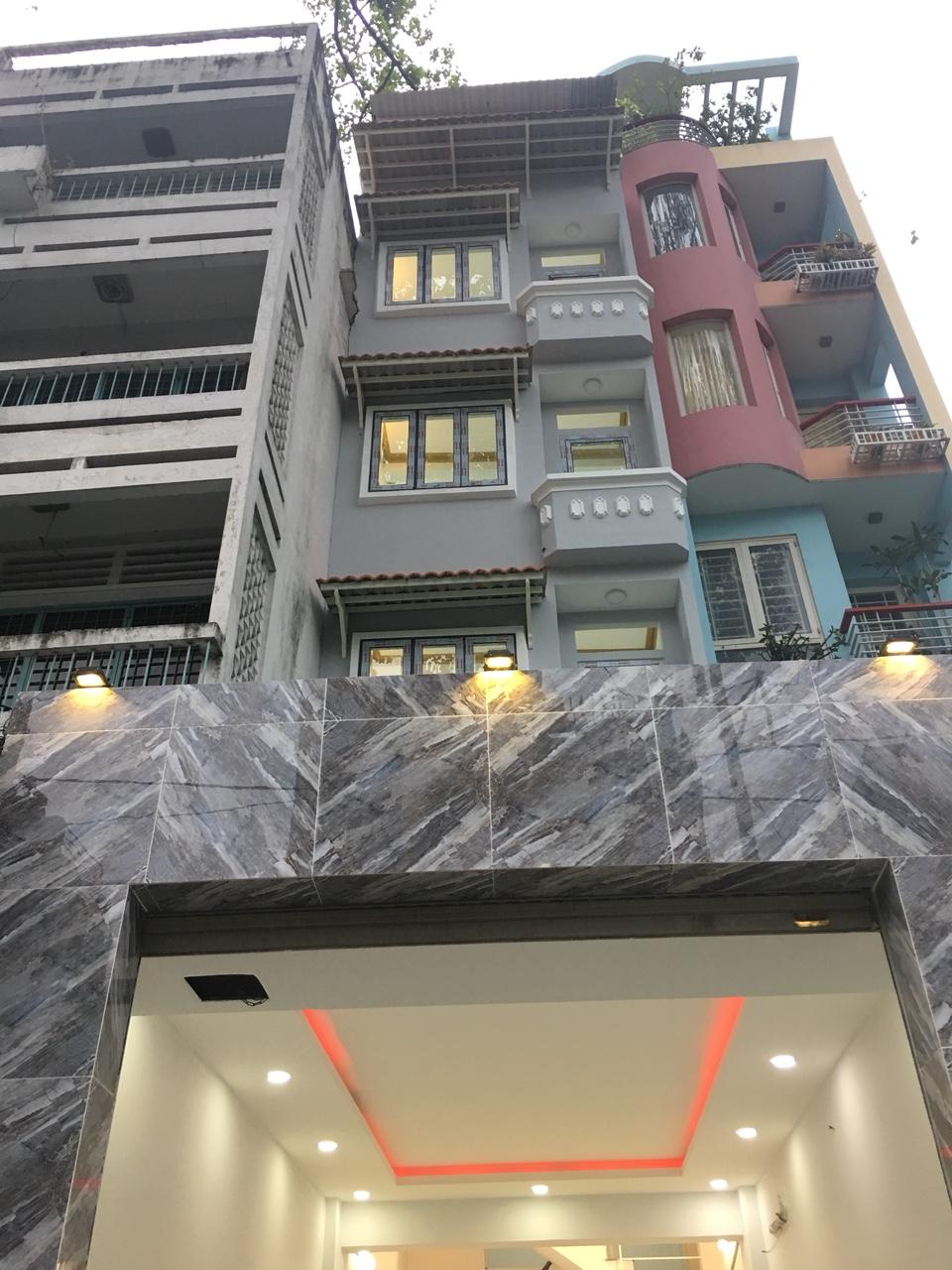 Nhà bán MT Hùng Vương, P1, Q10, 7 tầng 3.6x16m