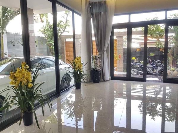 Bán nhà MT đường Phan Đăng Lưu Bình Thạnh. DT 4.2x25m, 4 lầu, HĐT 60tr, giá 28 tỷ