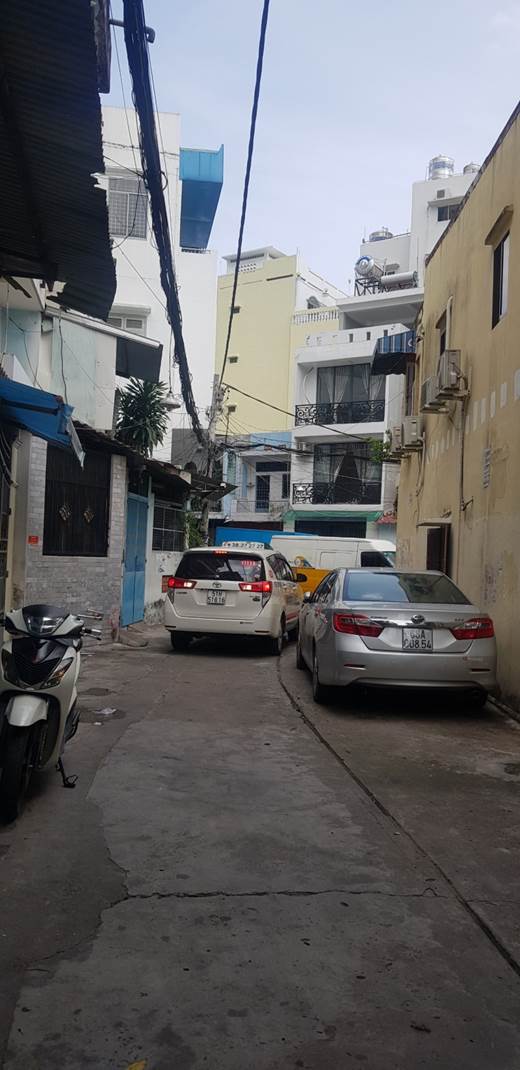 Xuất ngoại bán gấp nhà đường Lãnh Binh Thăng, DT: 6 x 11m, chỉ 7 tỷ 1, Q.11, LH: 0915190011