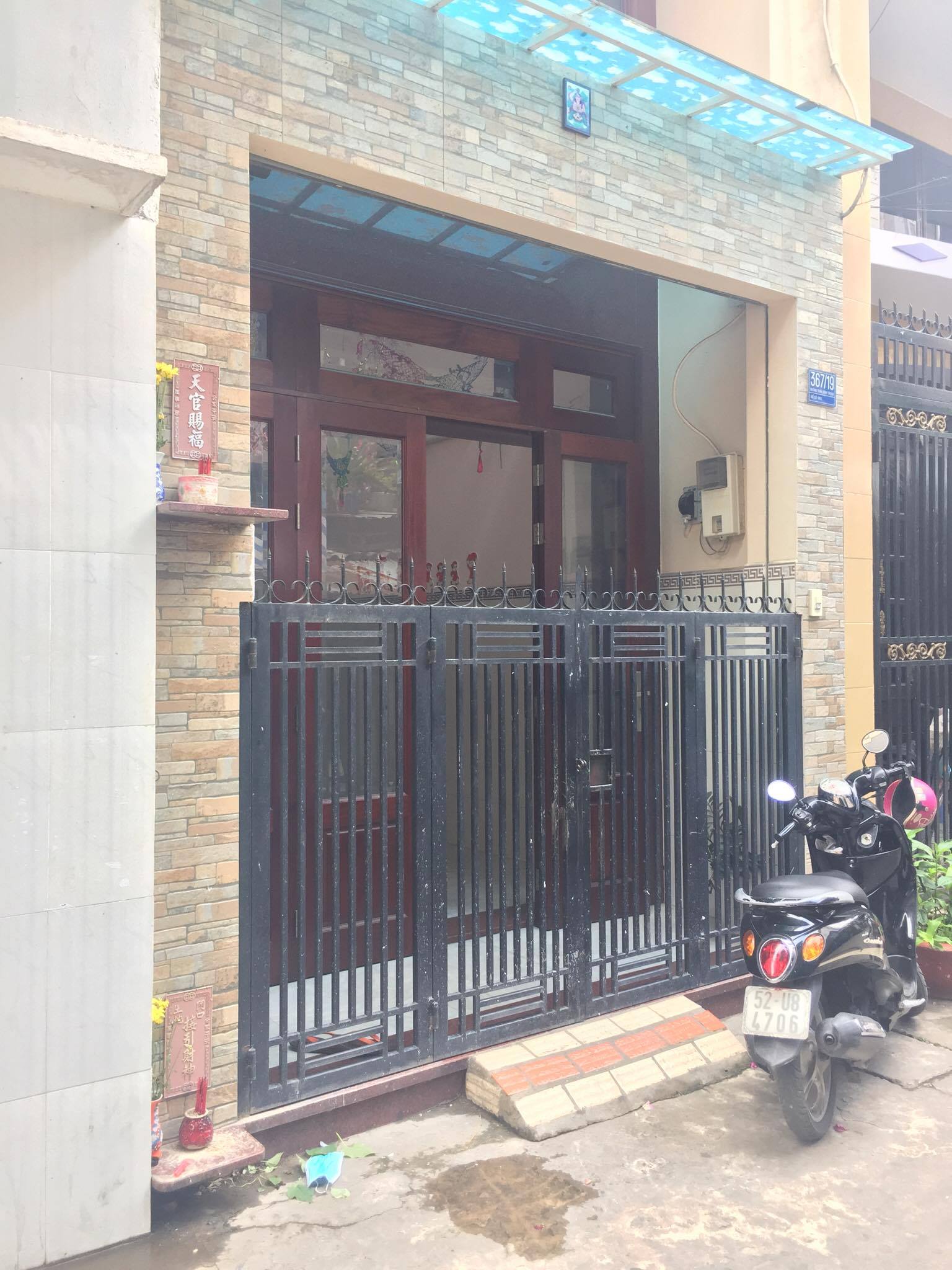 Chính chủ cần tiền bán rẻ nhà mặt tiền  đường Nguyễn Tri Phương Quận 10 giá 21 tỷ .