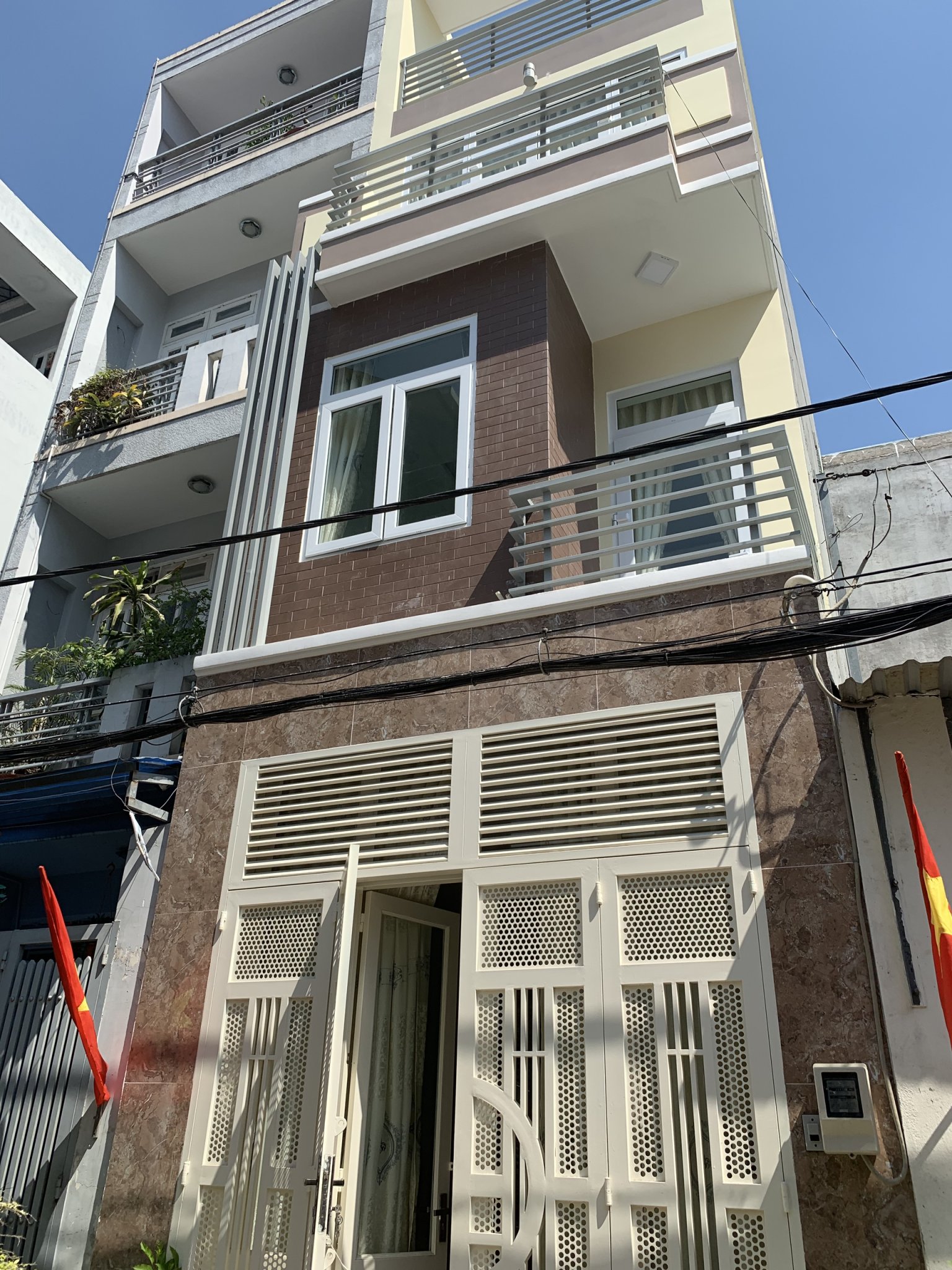 Bán nhà đường Nam Châu, phường 12, Tân Bình, Diện tích: 4 x13, Giá chỉ 5 tỷ