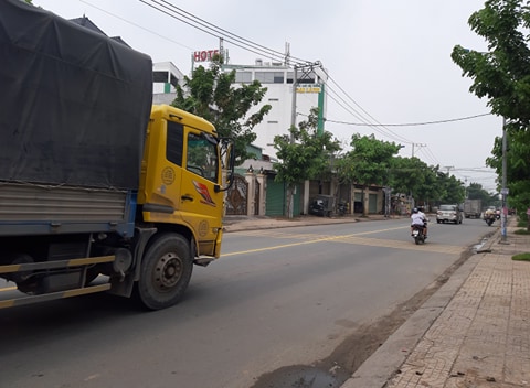 Bán nhà 2 mặt tiền đường xe hơi Nguyễn Văn Bứa, Xuân Thới Sơn - HM, 4x13 – 5.3 tỷ.