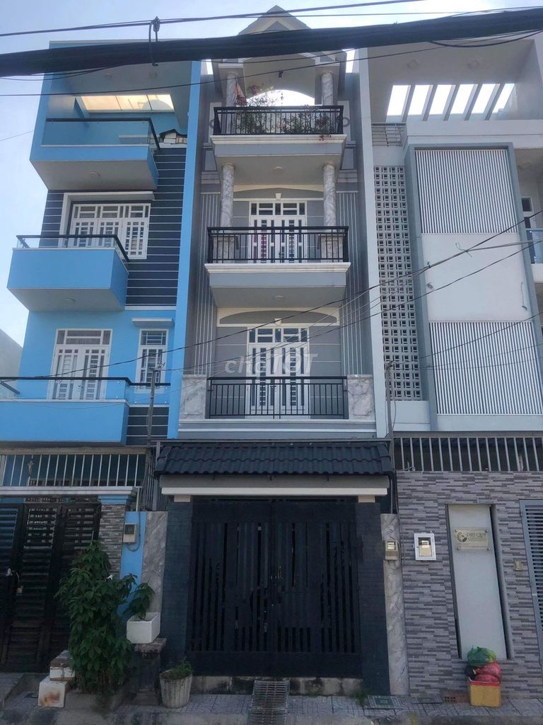 Bán nhà hẻm 6m Nguyễn Trãi dt ngang 4.7m giá đầu tư