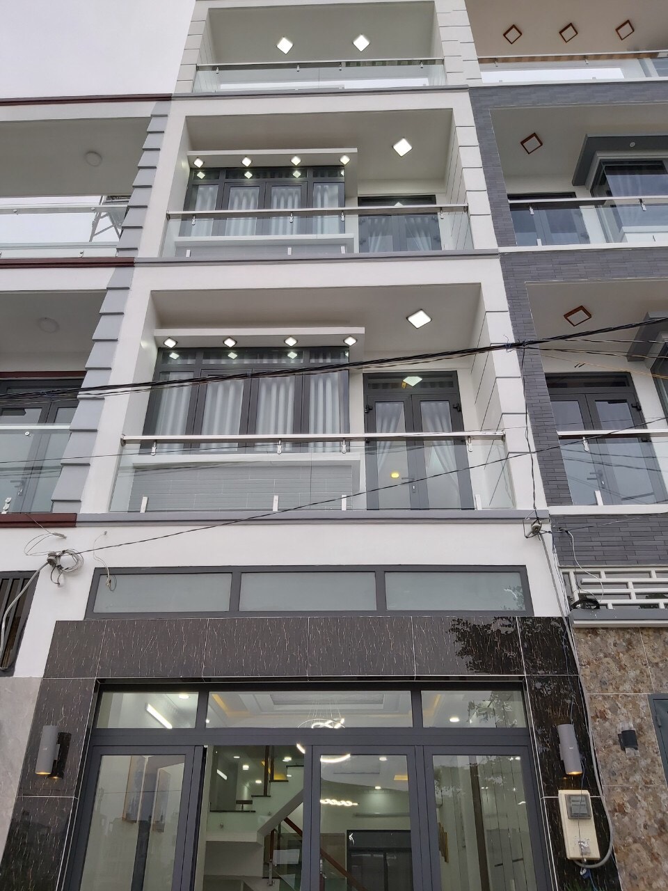 Chính chủ bán nhà mới xây 3 lầu, ST, hẻm 6m đường Huỳnh Tấn Phát, Nhà Bè. Giá 4,5 tỷ