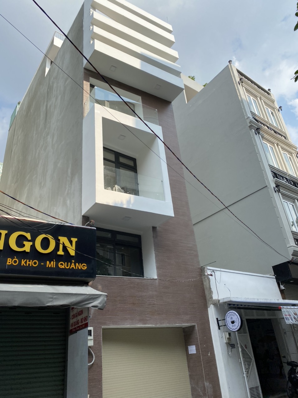 Chính chủ bán nhà hẻm 391 Trần Hưng Đạo, Phường Cầu Kho, Quận 1.