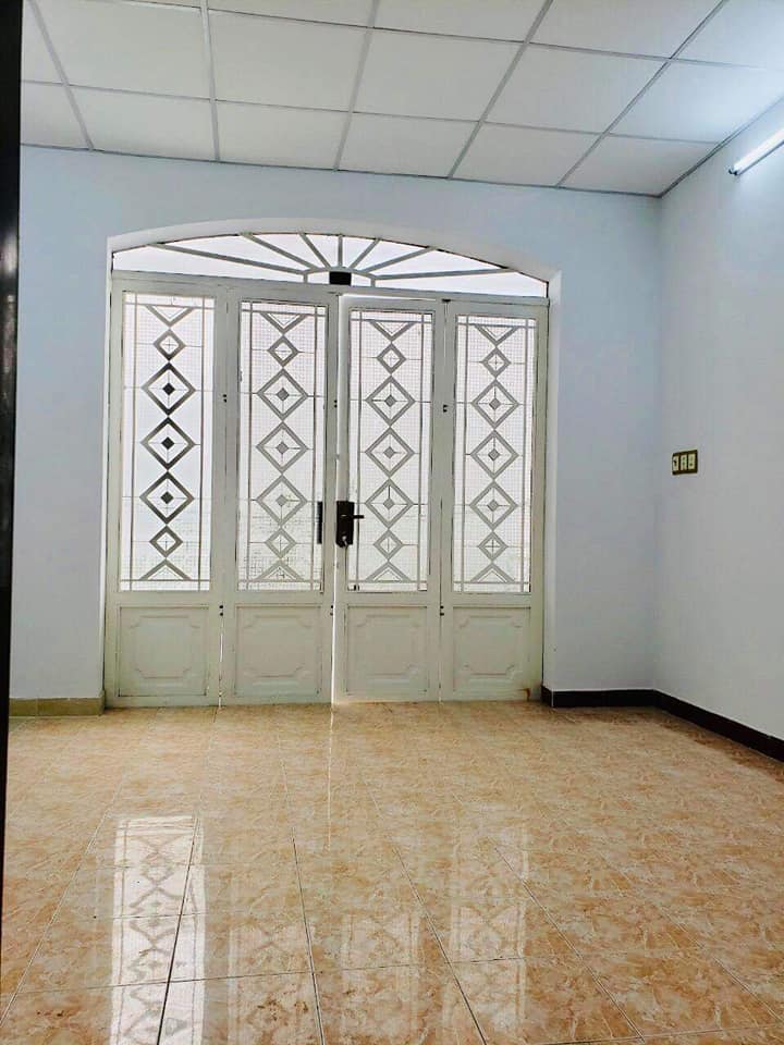 Bán gấp nhà Quang Trung, P.10 44m2 đất chỉ 2ty680