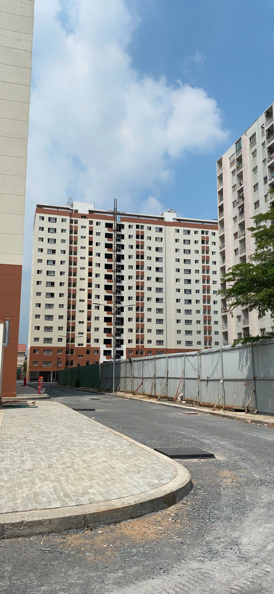 Chính chủ bán căn hộ Green Town Bình Tân, dt 71.89m2, 2PN, 2WC, đã nhận nhà, giá 1,8 tỷ- 0903002996
