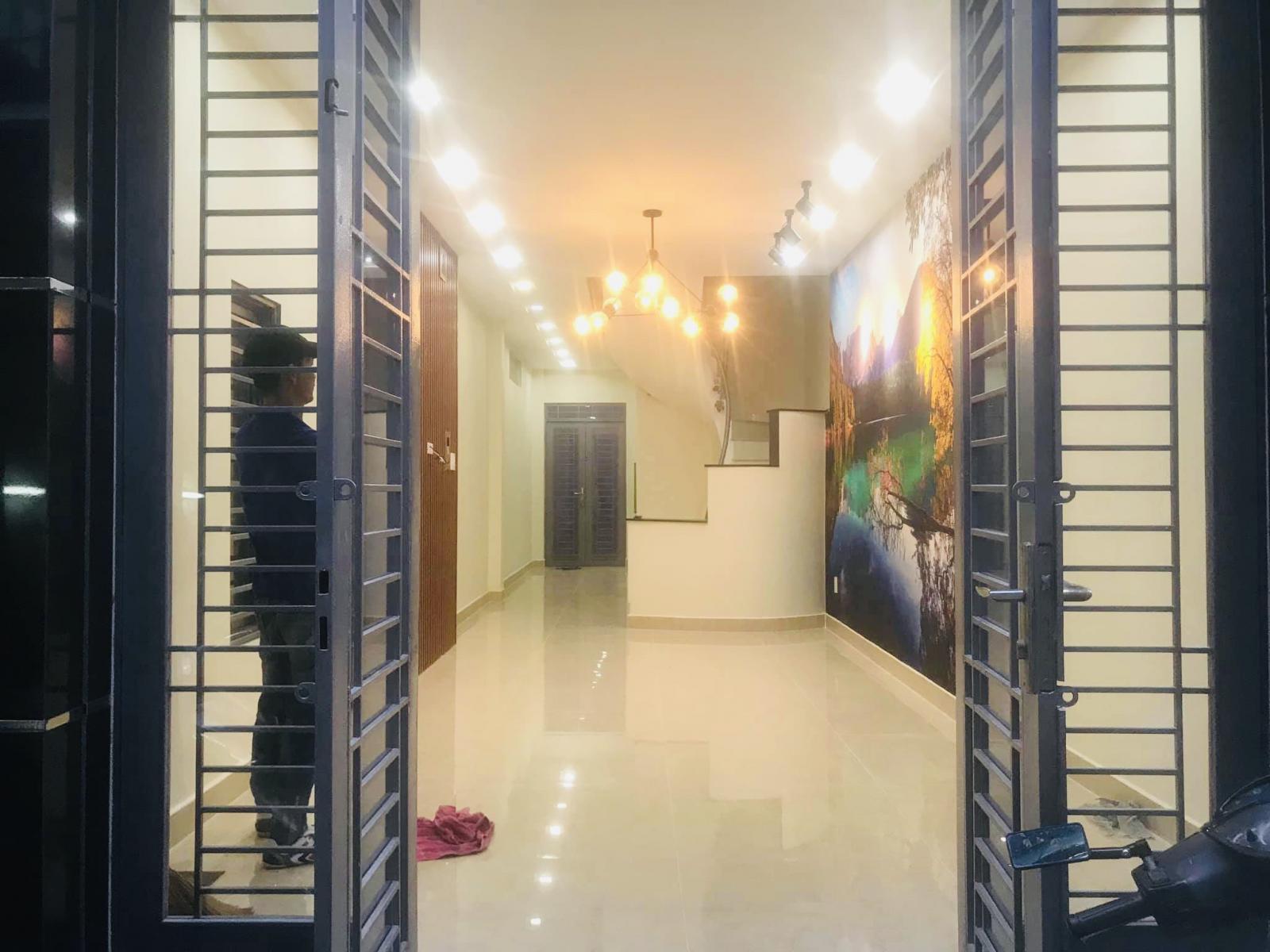 Bán nhà HXH Bùi Viện P. Phạm Ngũ Lão Quận 1, Nha mới Trệt 2 lầu ST, Giá Bán Gấp chỉ 12 Tỷ TL