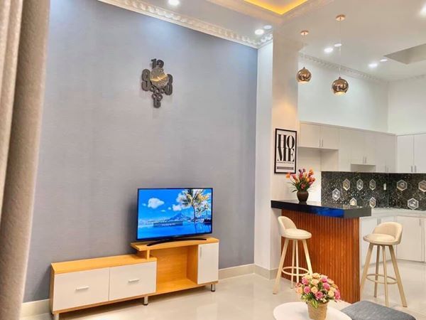 Bán khuôn đất mặt tiền Quốc Hương, Thảo Điền với 1 hầm + 7 lầu ST - DT 6.6x30m - khai thác 30%/năm