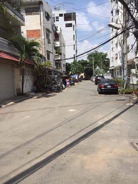 Bán gấp nhà Nguyễn Thị Định, Q2 ngay chợ chiều, DT: 4x15m đã trừ LG, còn được SD: 28m2 LG
