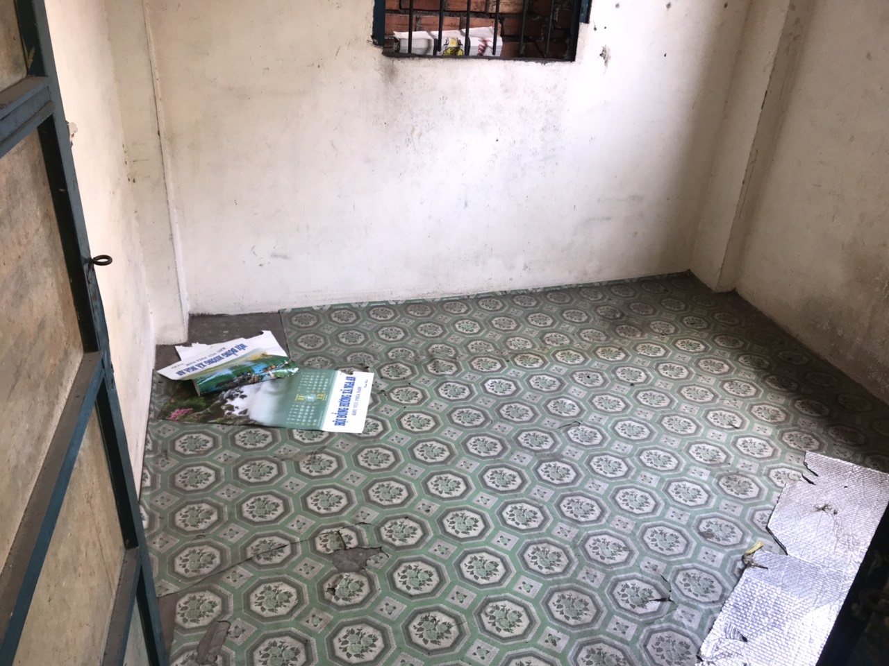 CHÍNH CHỦ CẦN BÁN NHÀ NÁT TẠI QUẬN 1, TP HỒ CHÍ MINH