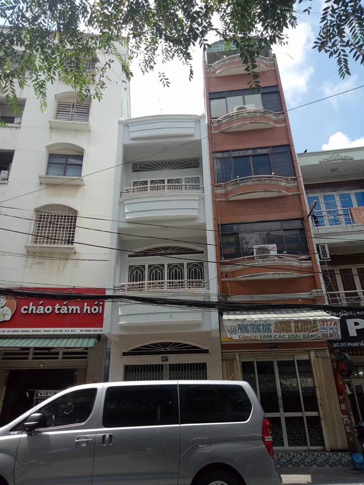 Một đời chủ xưa nay bán nhà mặt tiền Nguyễn Chí Thanh, Quận 5, DT: 4x16m, 5 tầng, giá chỉ 20 tỷ