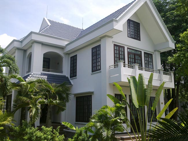 Nhà ở đường MT Đồng Đen P.11 rộng đến 4m ở lâu năm chưa mua bán bao giờ  