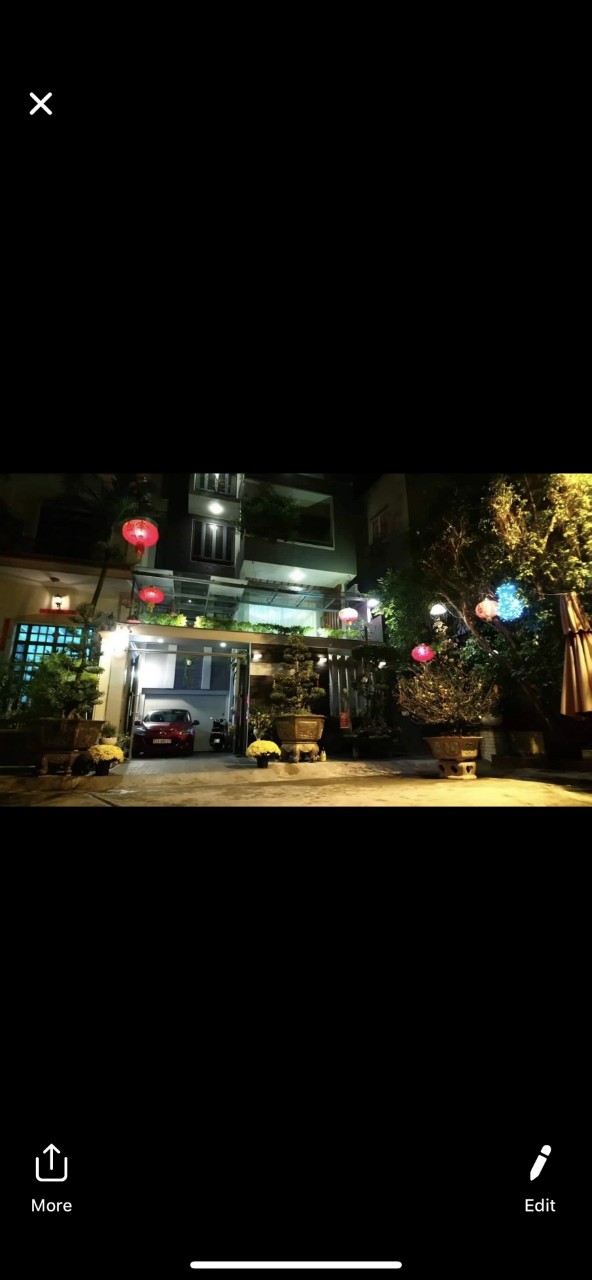 Bán building hầm 6 lầu 2MT Nguyễn Cửu Vân, 700m2 sàn, giá 36 tỷ, TN 3 tỷ/năm