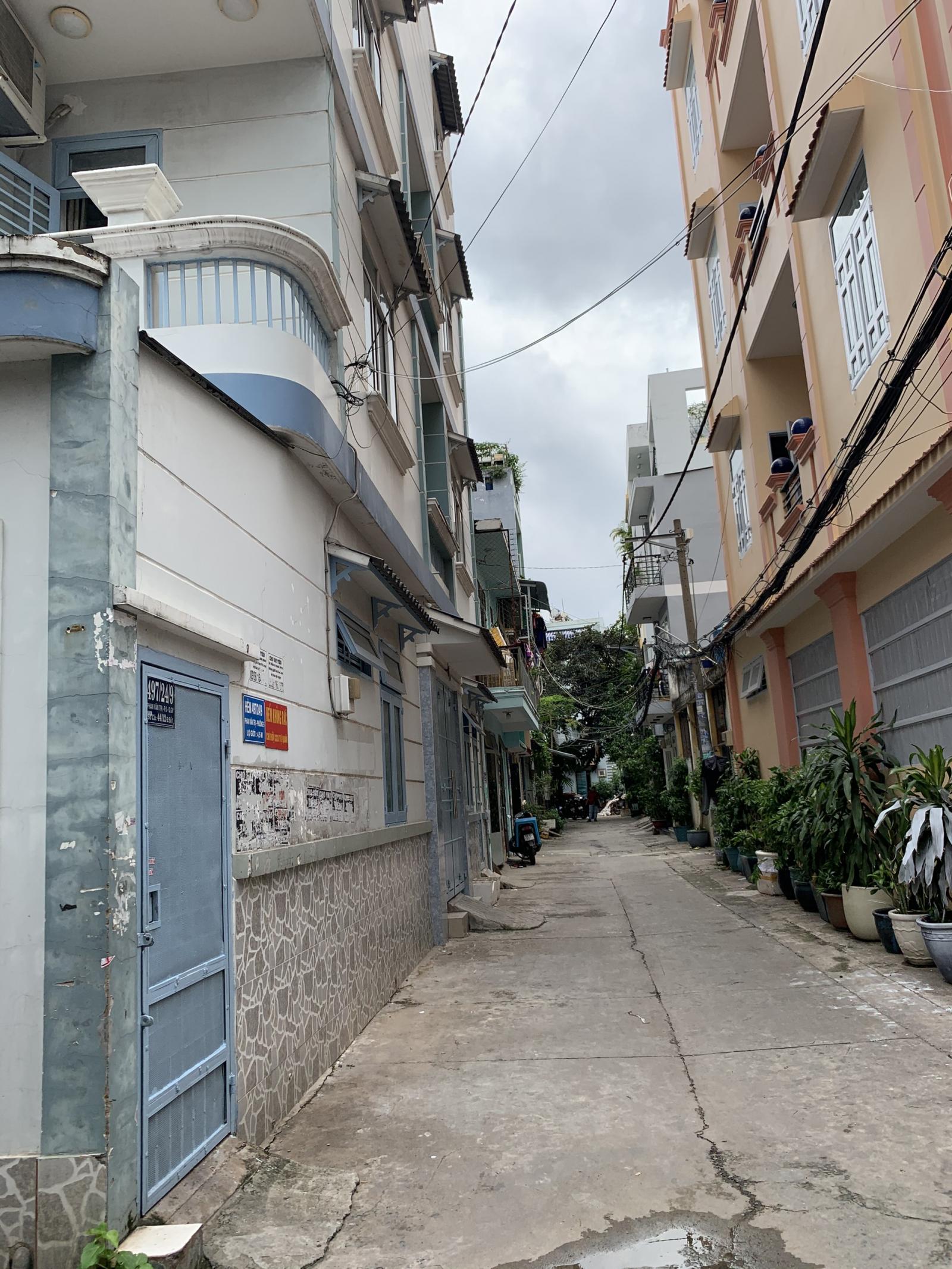 Bán nhà MT 281 Nguyễn Văn Đậu, P11, Bình Thạnh DT 10x25m KC: 4 tầng giá 39,9 tỷ