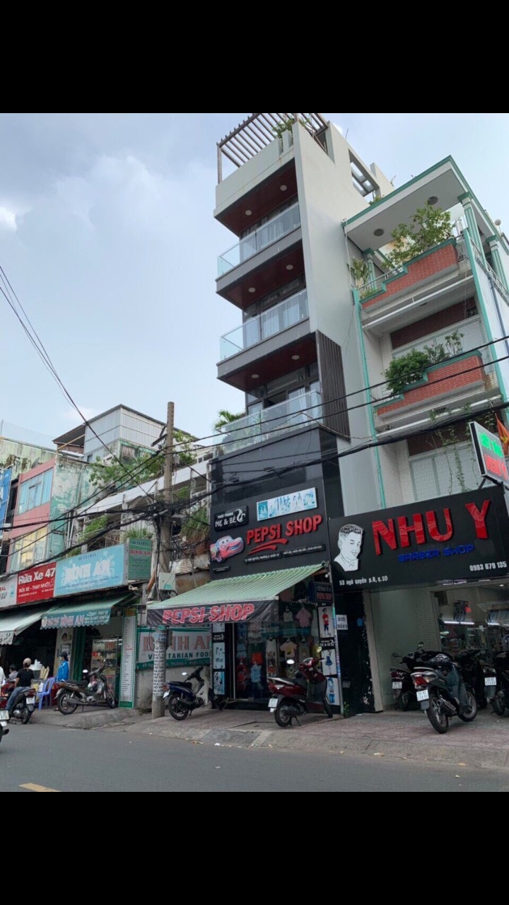 Bán nhà góc 2 mặt tiền đường Nguyễn Minh Hoàng - K300. Kết cấu: 3 lầu đúc thật cứng cáp