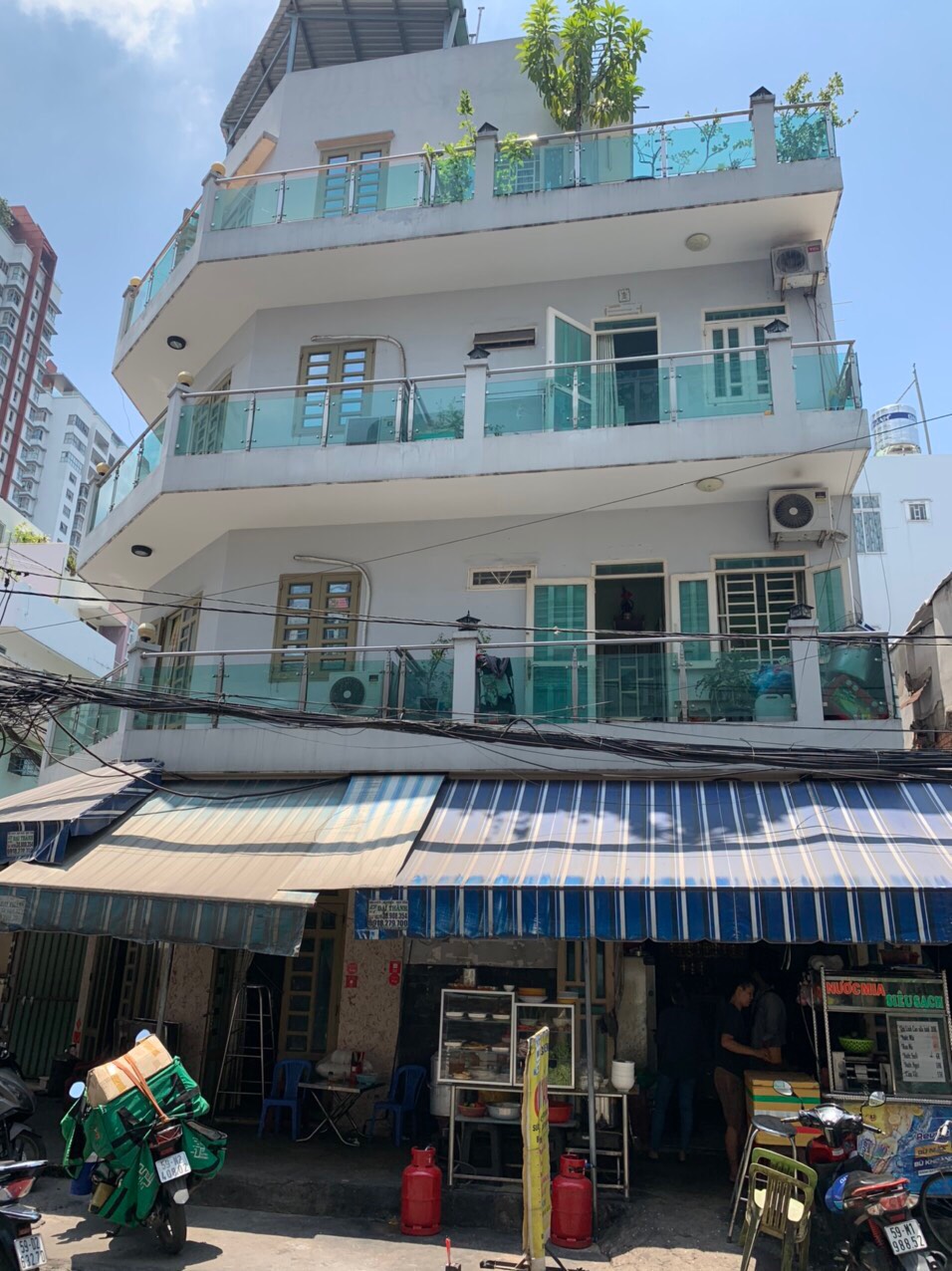 Bán nhà góc 2 MT Mai Xuân Thưởng, DT: 8x20m, giá hữu nghị chỉ 18 tỷ 5, LH: 09015190011