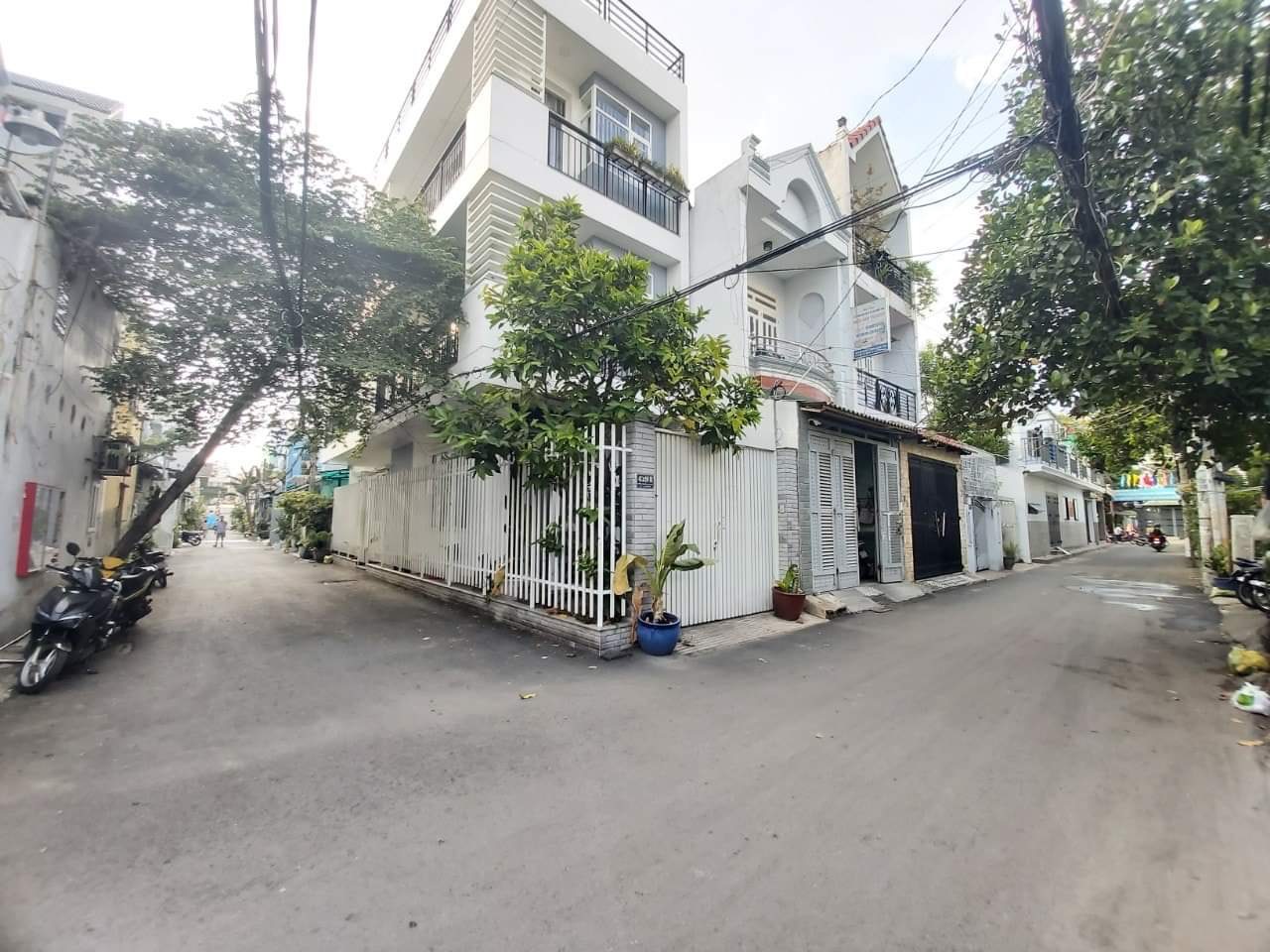 Chính chủ bán nhà mặt tiền 52 - 54 đường Số 1 - Trần Não, P. Bình An, Quận 2, 12x30m, 44 tỷ, HH 1%