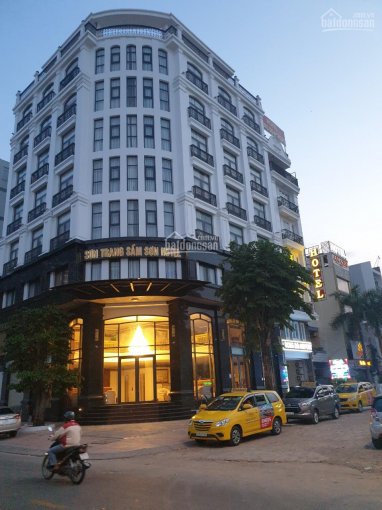 Bán hotel 6 tầng MT Yên Thế - Cửu Long, P2, Tân Bình 8x20m giá 41,5 tỷ