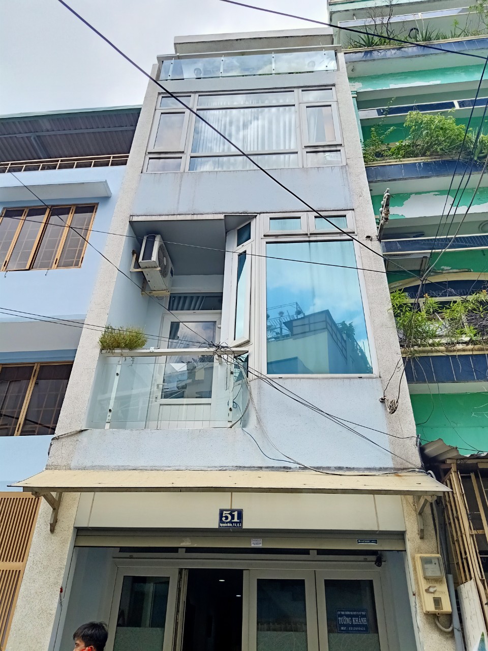 Bán nhà mặt tiền Đường Nguyễn Hiền, Phường 5, Quận 3, Tp.HCM diện tích 40m2  giá 9.1 Tỷ