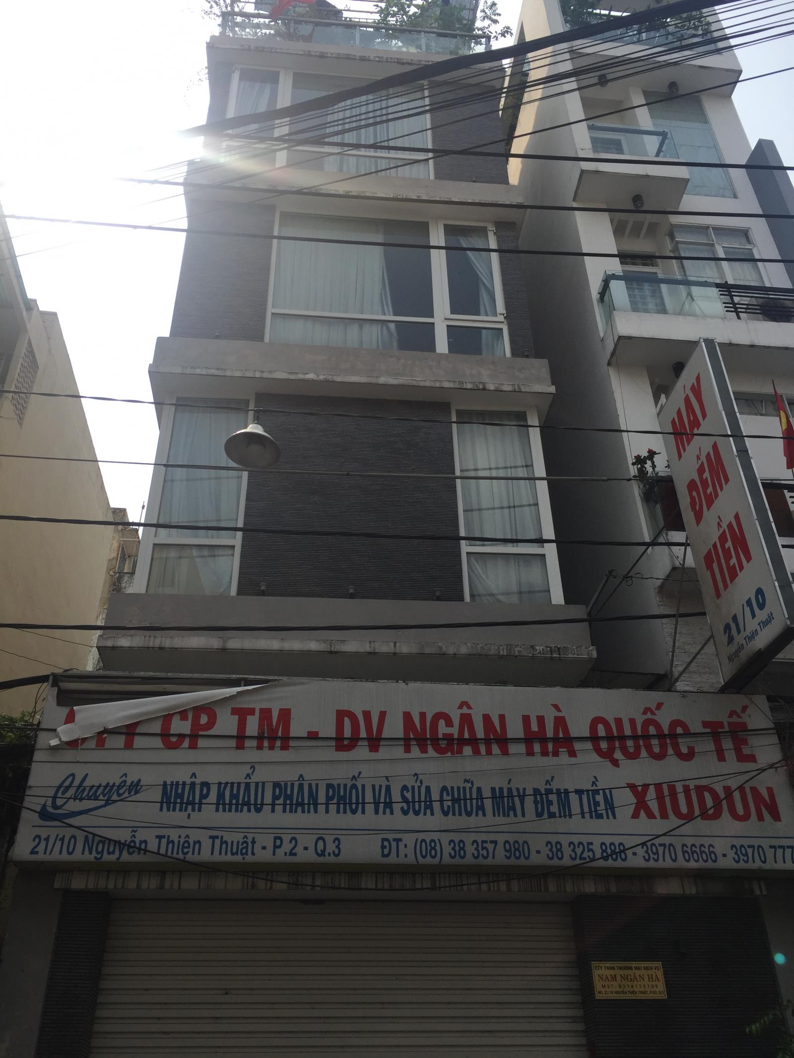 Bán nhà mt Trần Hưng Đạo 6,8 x 16 nhà 4 lầu tuyệt đẹp giá rẻ bất ngờ