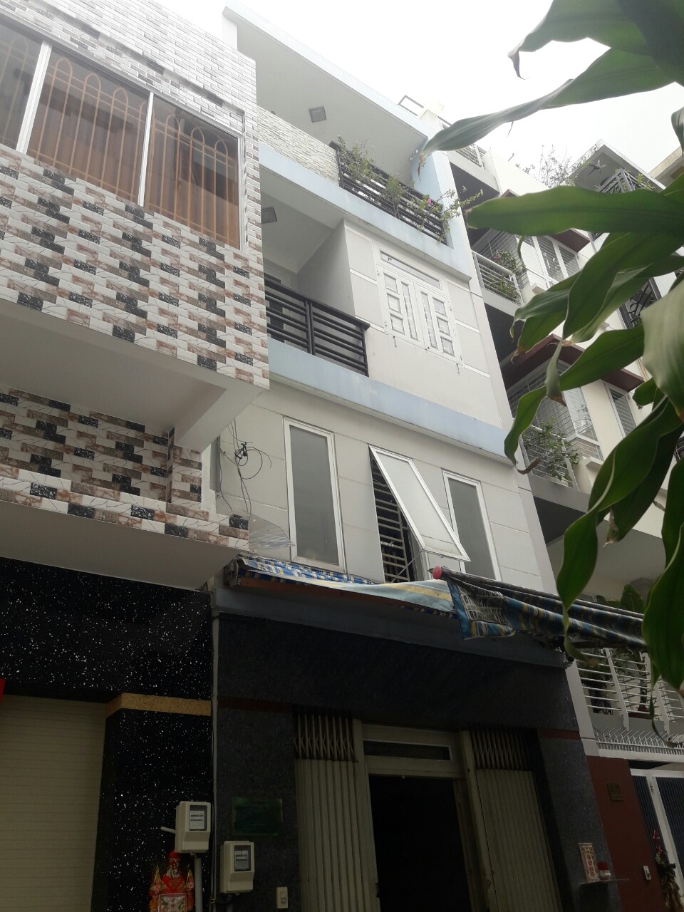 Bán nhà HXH Tân Hưng P12.Q5 ,4x18m,nở hậu 4.2m ,kết cấu 2 lầu 1 sân thượng giá bán chỉ 11 tỷ