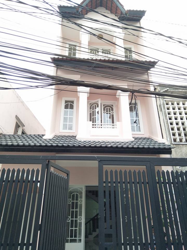 Cần tiền bán gấp nhà Bình Tiên, DT: 4x10m, trệt 2 lầu, chỉ 4 tỷ 8, q.6 LH: 0915190011