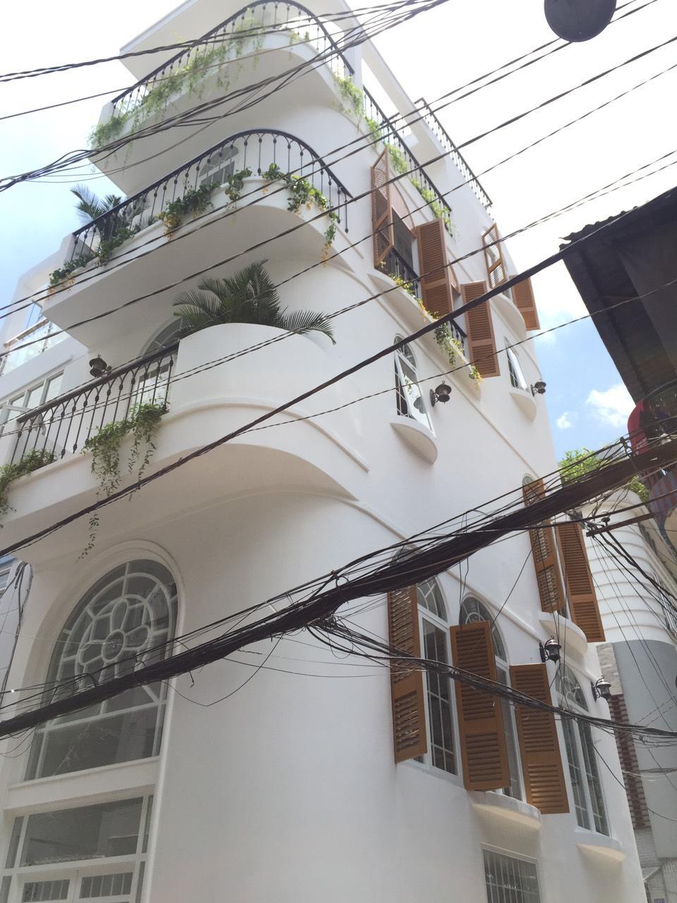 Bán nhà mặt phố tại Đường Phùng Văn Cung, Phường 4, Phú Nhuận, Tp.HCM diện tích 50m2  giá 12 Tỷ