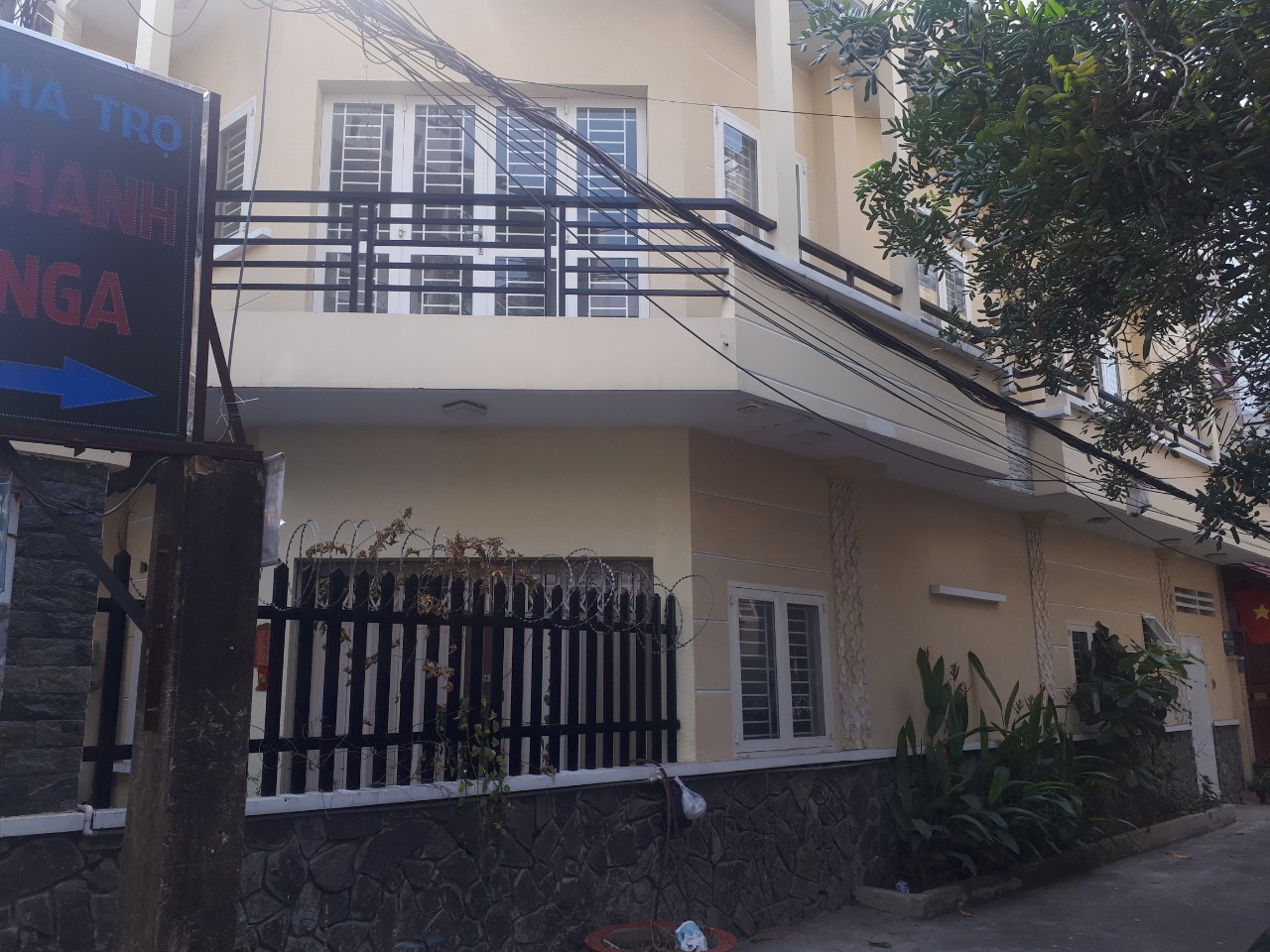 Ngộp vốn bán gấp MT Bình Phú, DT: 4x18m, nhà 3 lầu, có lề 5m, chỉ vỏn vẹn 13 tỷ, Q.6, LH:0915190011