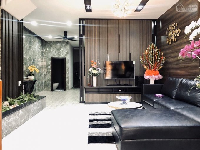 Siêu phẩm quận 3, MT Trương Định P6, Quận 3, siêu vị trí gần ngã 4 đông đúc. Dt: 3.8*17m, trệt 3 lầu, giá chỉ 31 tỷ. 