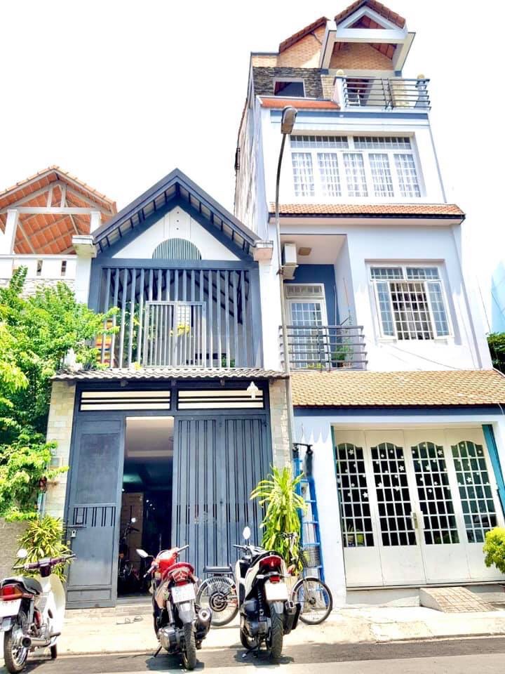 Bán nhà mặt tiền Tự Quyết, phường Tân Sơn Nhì. dt 4x18m. 1 lầu. Giá 7,8 tỷ