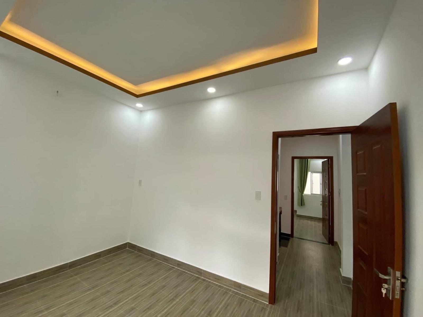 Bán nhà mặt tiền đường Nơ Trang Long, Phường 7 quận Bình Thạnh